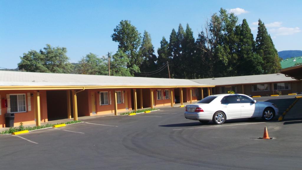 Relax Inn Yreka Luaran gambar